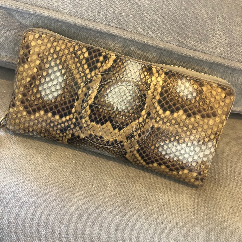 Gucci Python Zip Wallet - image 2